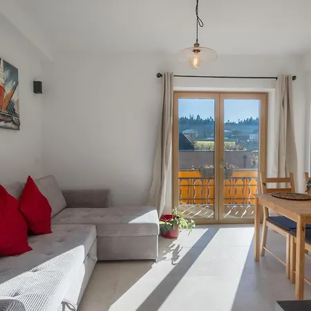 Apartment 1911 Velden