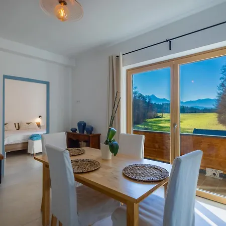 1911 Velden Apartment *
